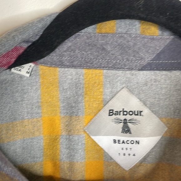 Barbour | Men’s Gray Plaid Button Down Flannel Shirt Size Medium - Picture 3 of 6
